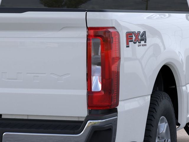 2026 Ford Super Duty F-350® XLT