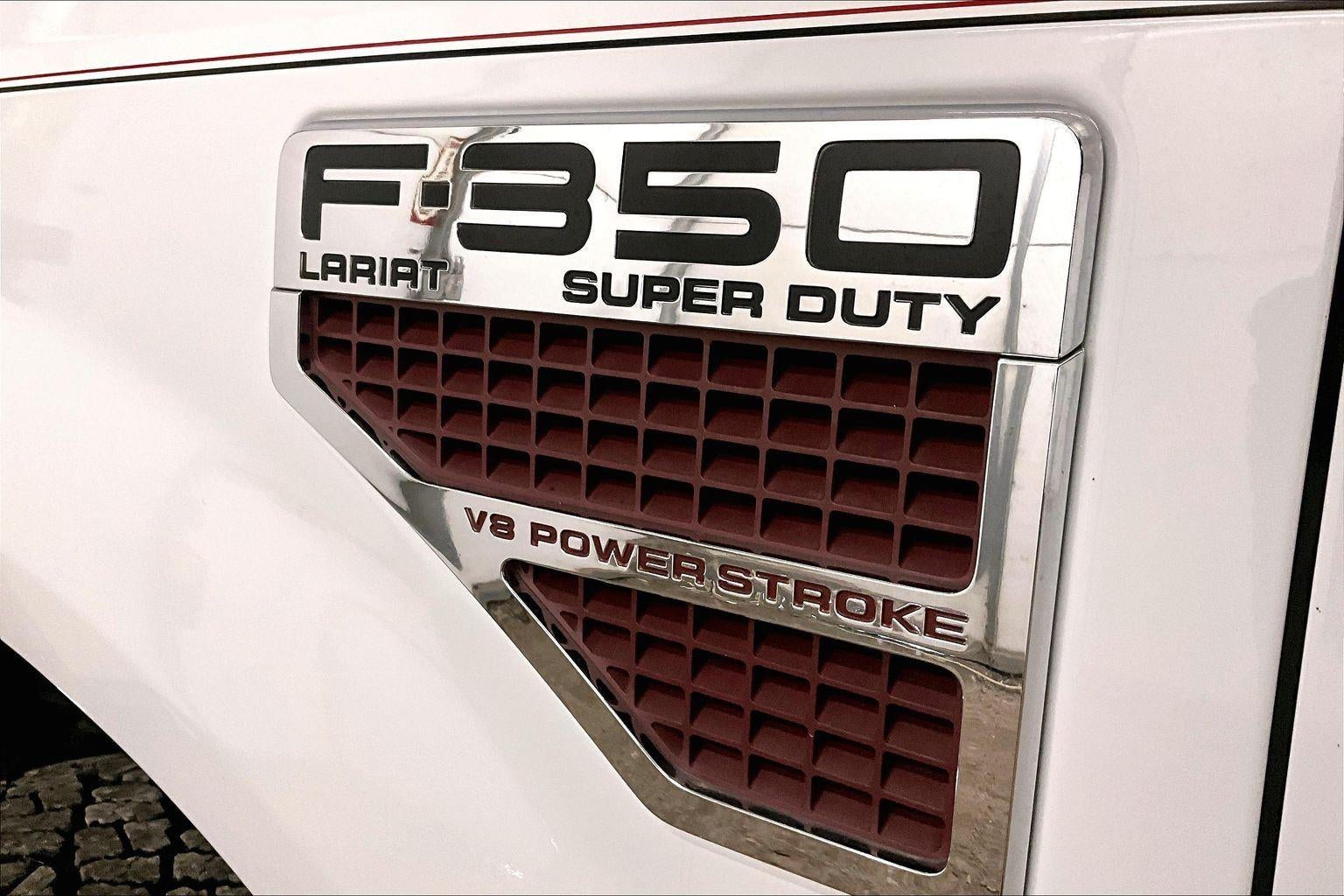 2008 Ford Super Duty F-350 DRW Lariat