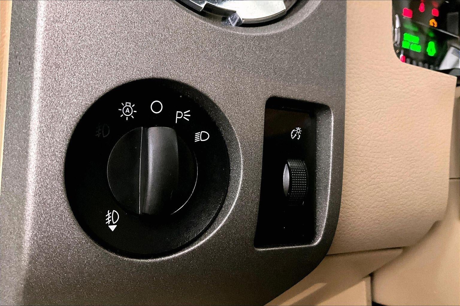 2008 Ford Super Duty F-350 DRW Lariat