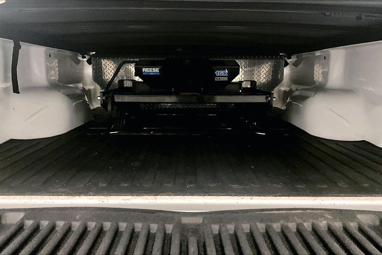 2008 Ford Super Duty F-350 DRW Lariat