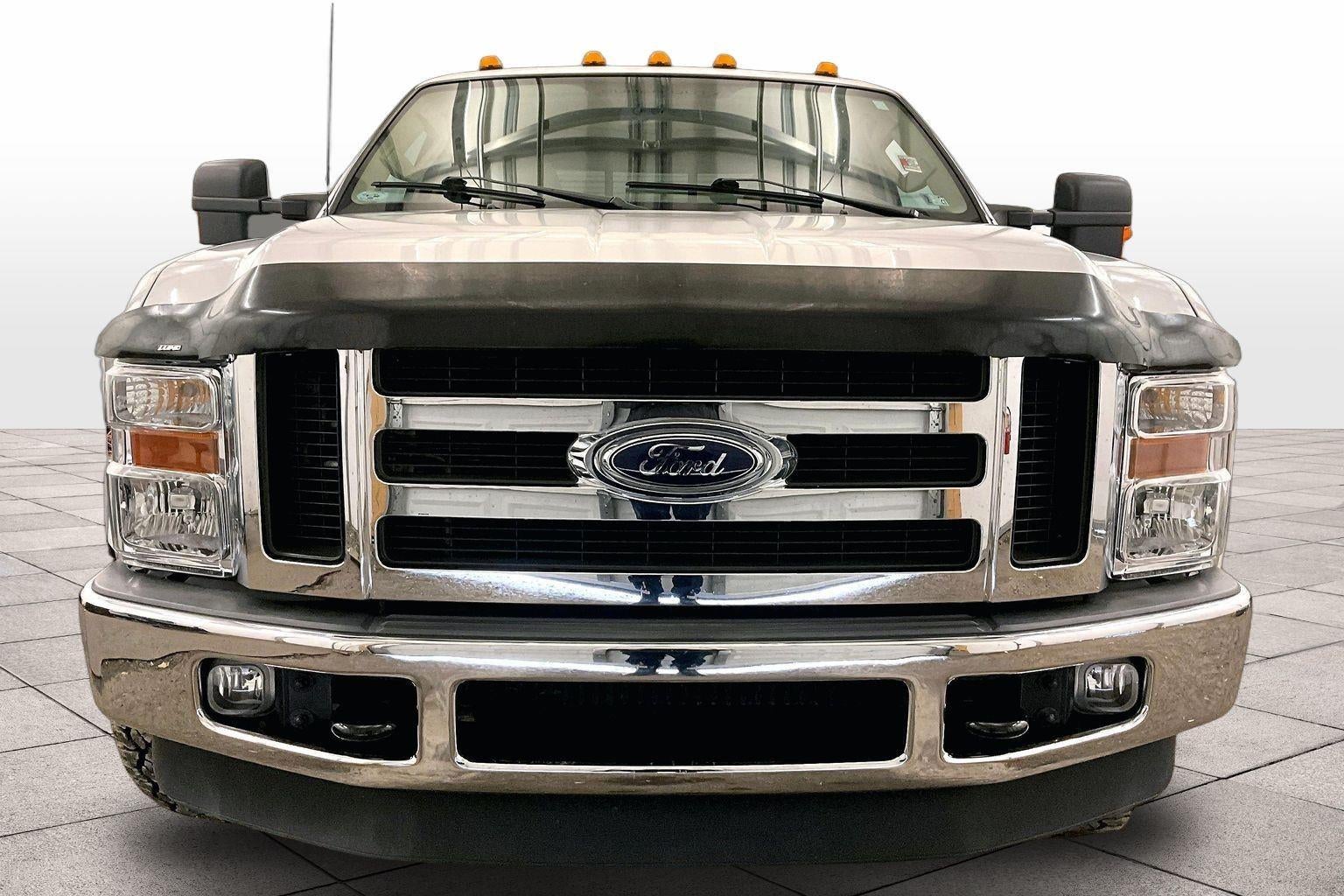 2008 Ford Super Duty F-350 DRW Lariat