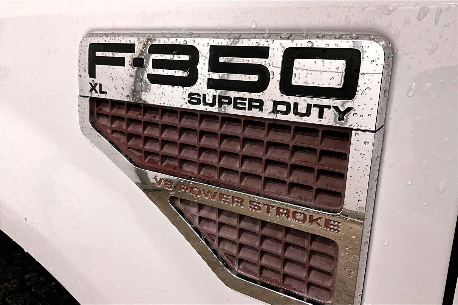 2009 Ford Super Duty F-350 SRW XL