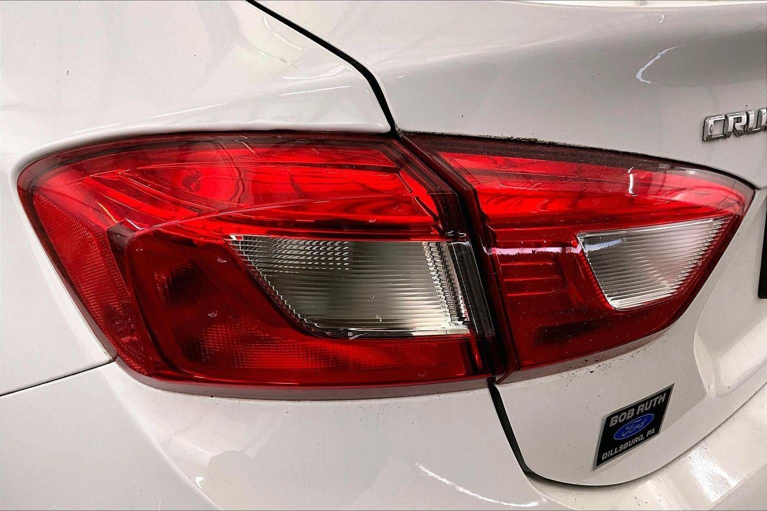 2018 Chevrolet Cruze LS