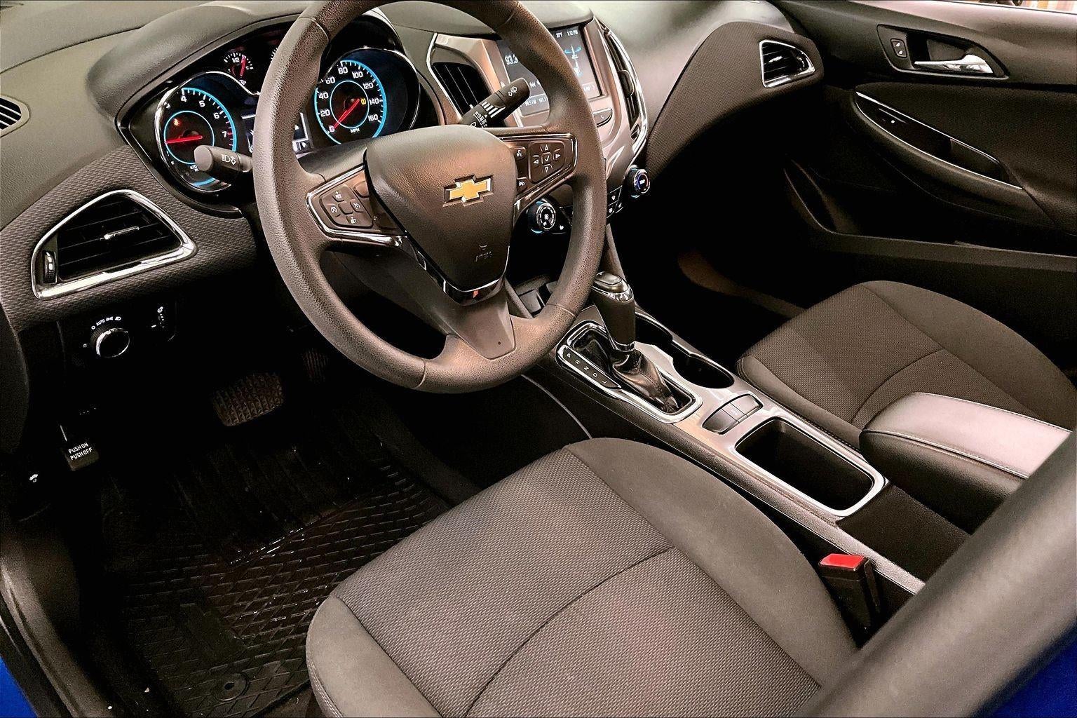 2017 Chevrolet Cruze LT