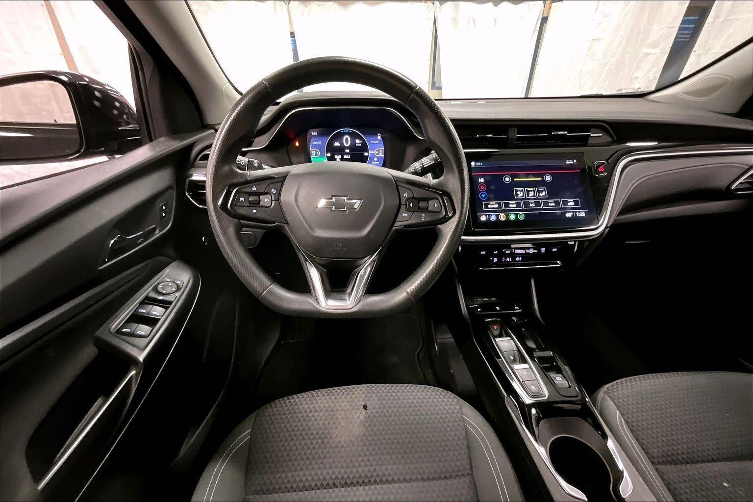 2023 Chevrolet Bolt EUV LT