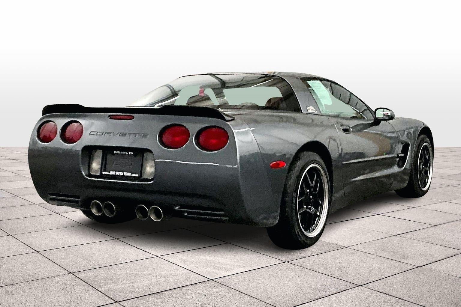 2004 Chevrolet Corvette Base