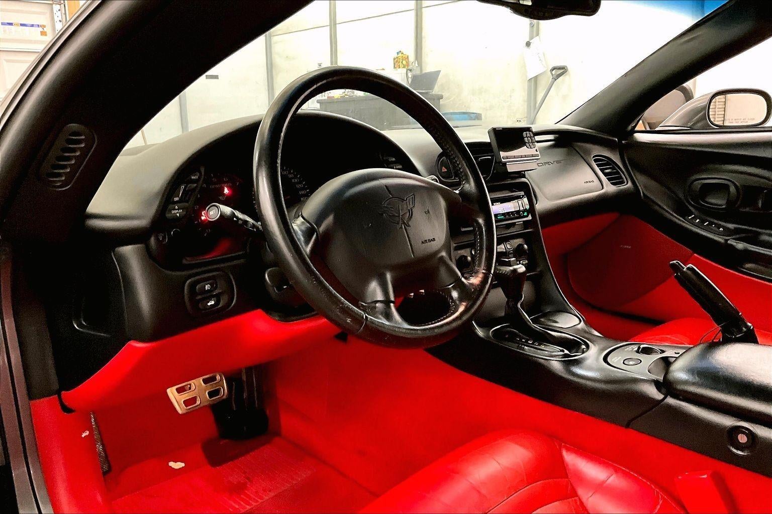 2004 Chevrolet Corvette Base