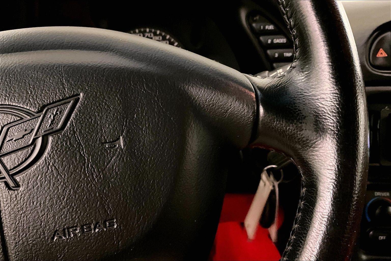 2004 Chevrolet Corvette Base