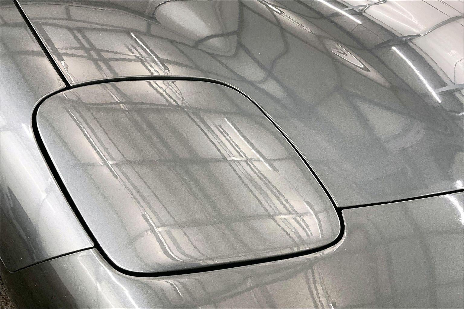 2004 Chevrolet Corvette Base