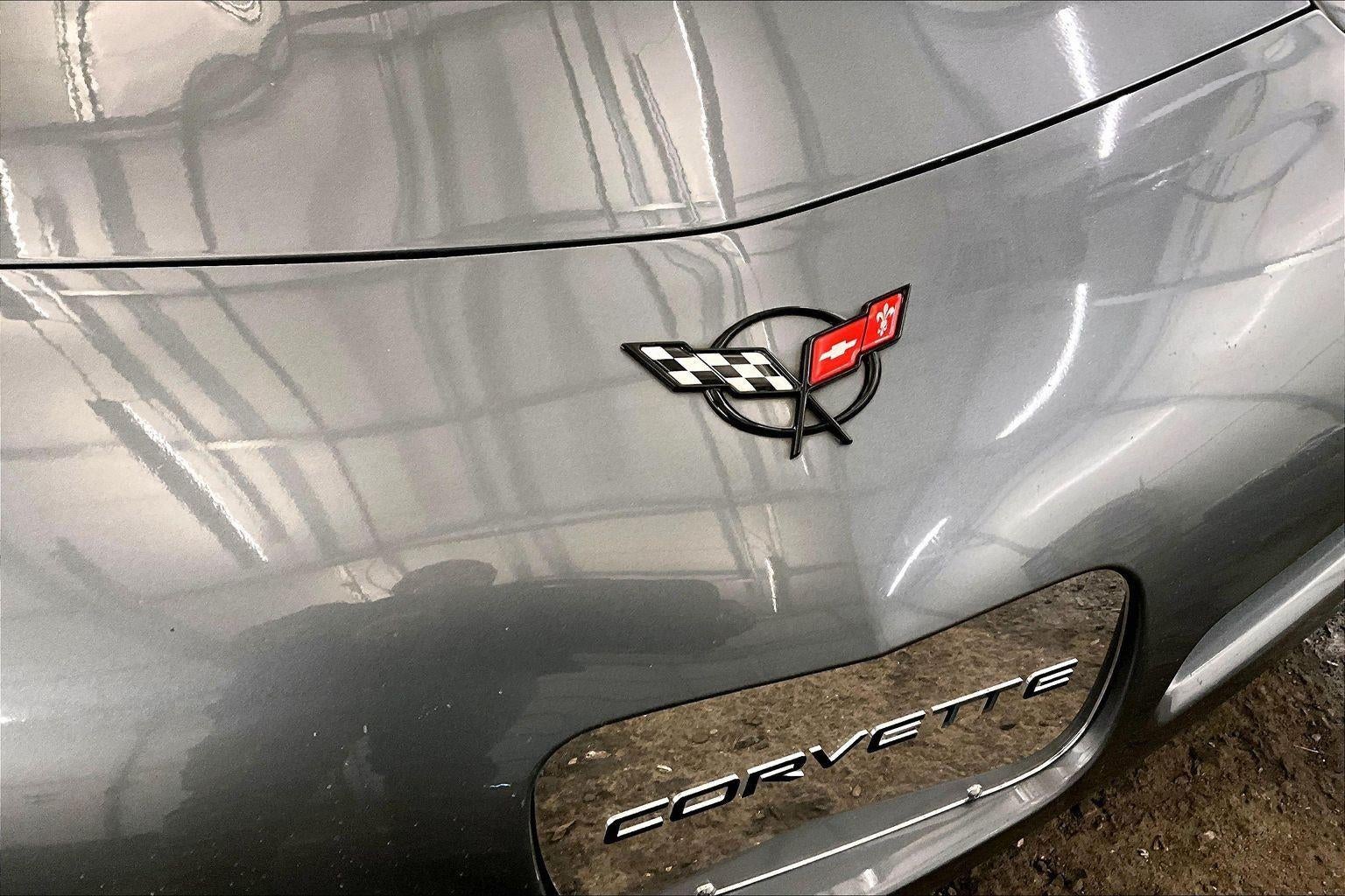 2004 Chevrolet Corvette Base