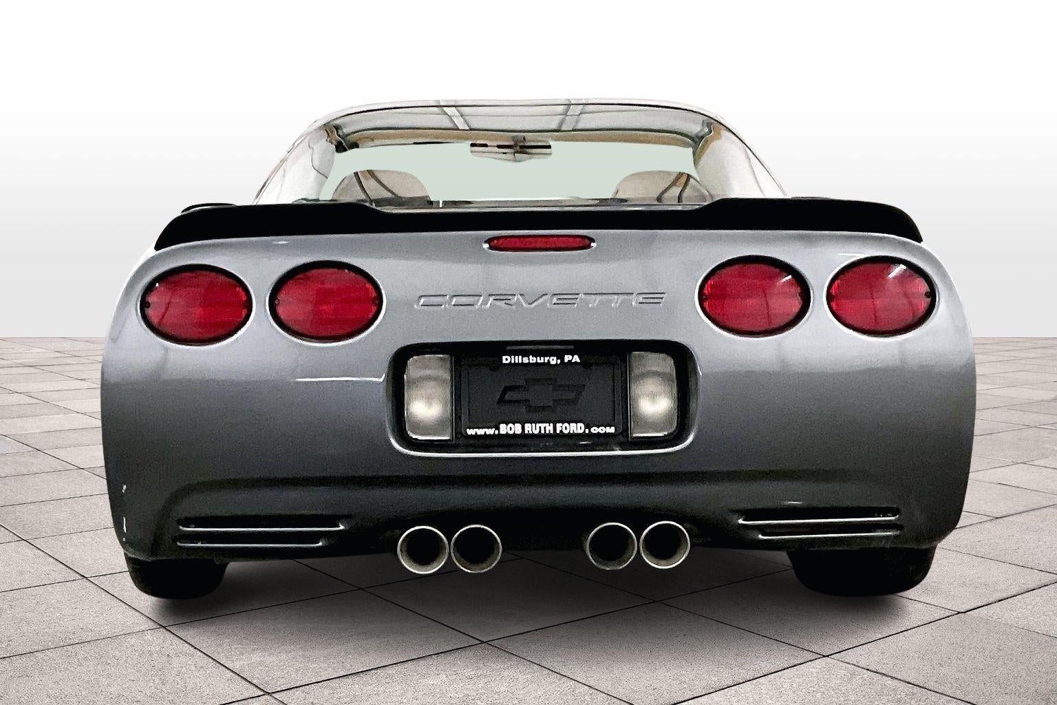 2004 Chevrolet Corvette Base