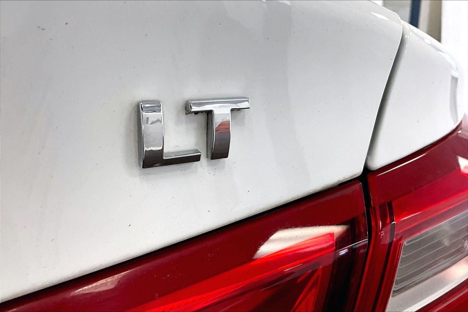 2017 Chevrolet Malibu LT