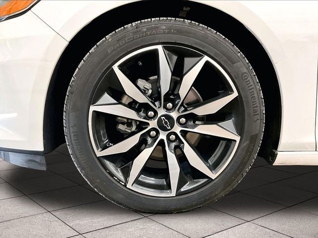 2022 Chevrolet Malibu RS
