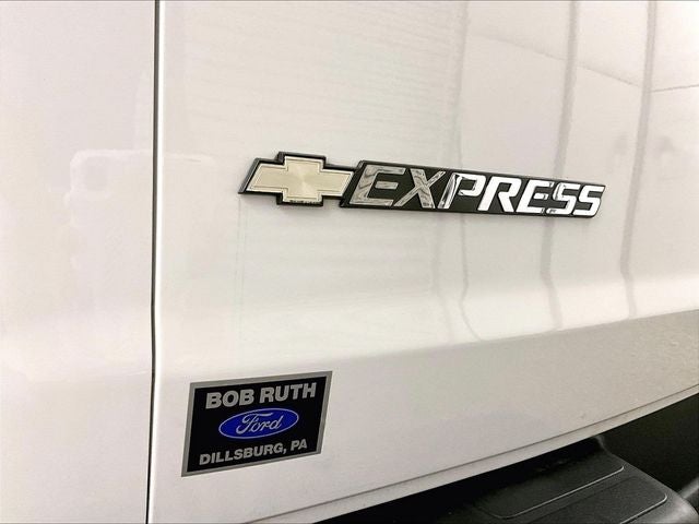 2018 Chevrolet Express 3500 LT Passenger