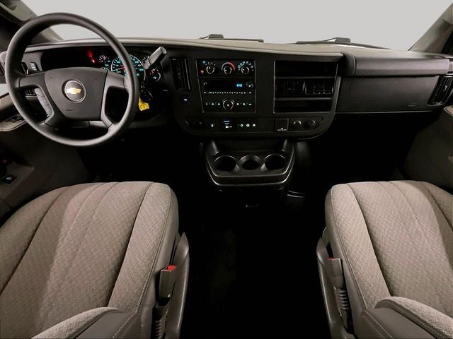 2018 Chevrolet Express 3500 LT Passenger