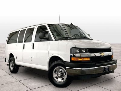 2018 Chevrolet Express 3500 LT Passenger