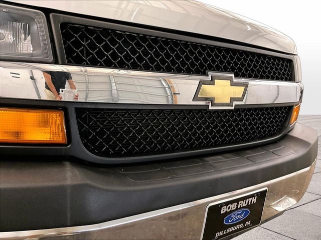 2018 Chevrolet Express 3500 LT Passenger