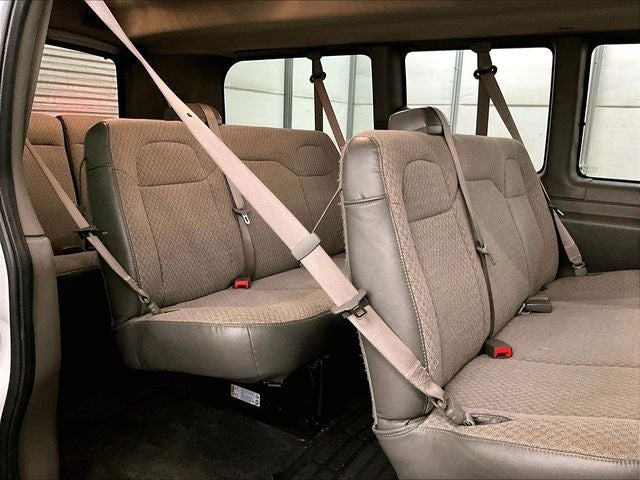 2018 Chevrolet Express 3500 LT Passenger