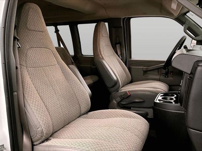 2018 Chevrolet Express 3500 LT Passenger
