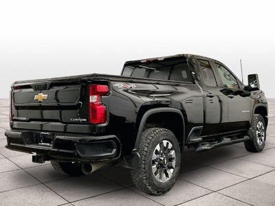 2022 Chevrolet Silverado 2500HD Custom