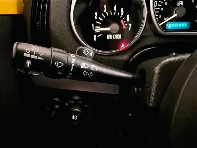 2003 Chevrolet SSR LS