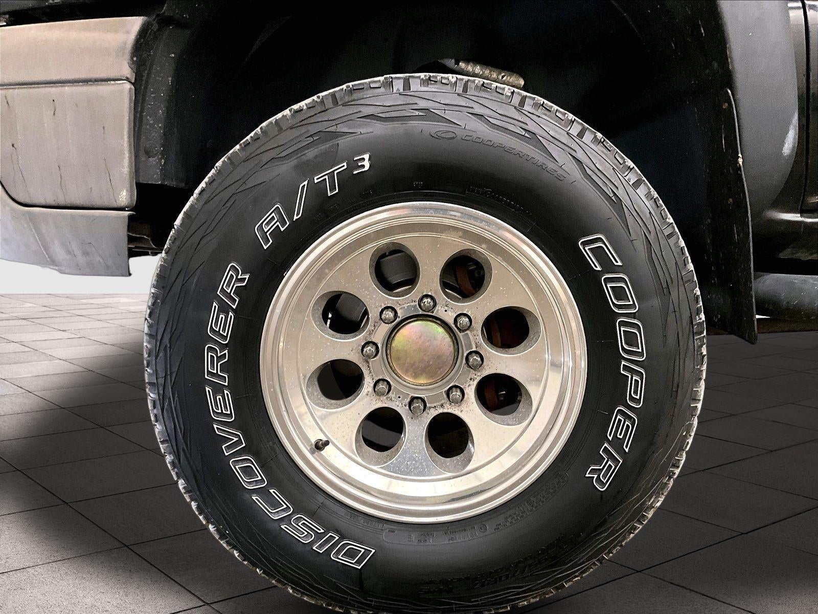 2003 Chevrolet Silverado 2500 LT