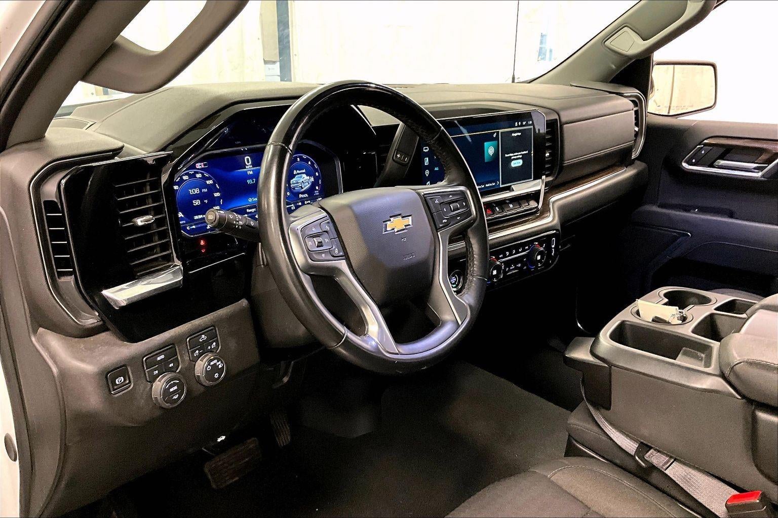 2024 Chevrolet Silverado 1500 LT