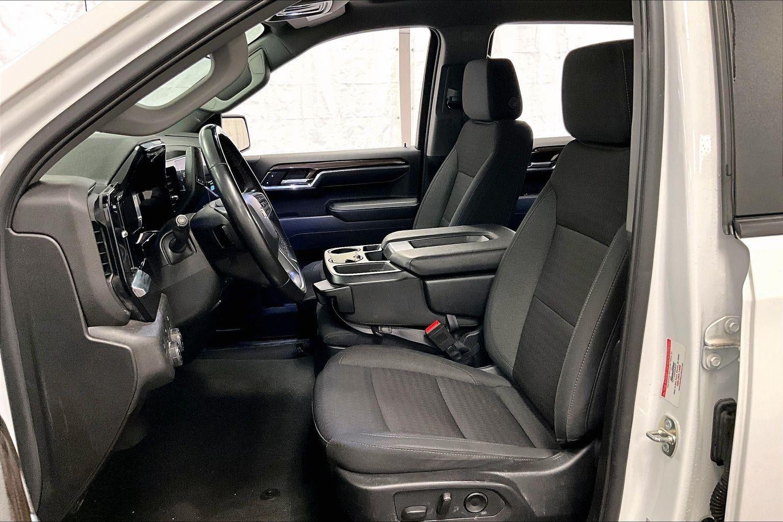 2024 Chevrolet Silverado 1500 LT