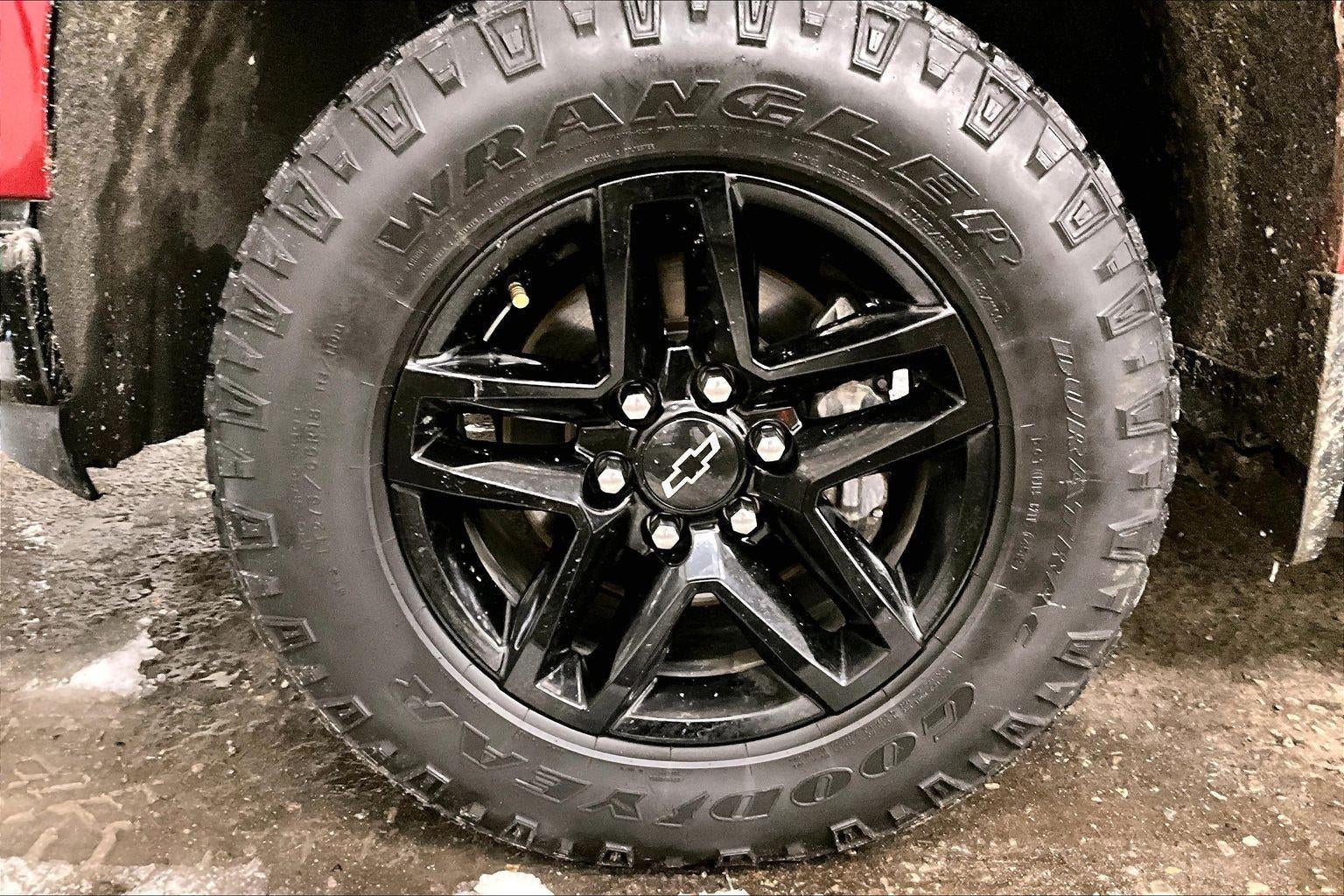 2020 Chevrolet Silverado 1500 Custom Trail Boss