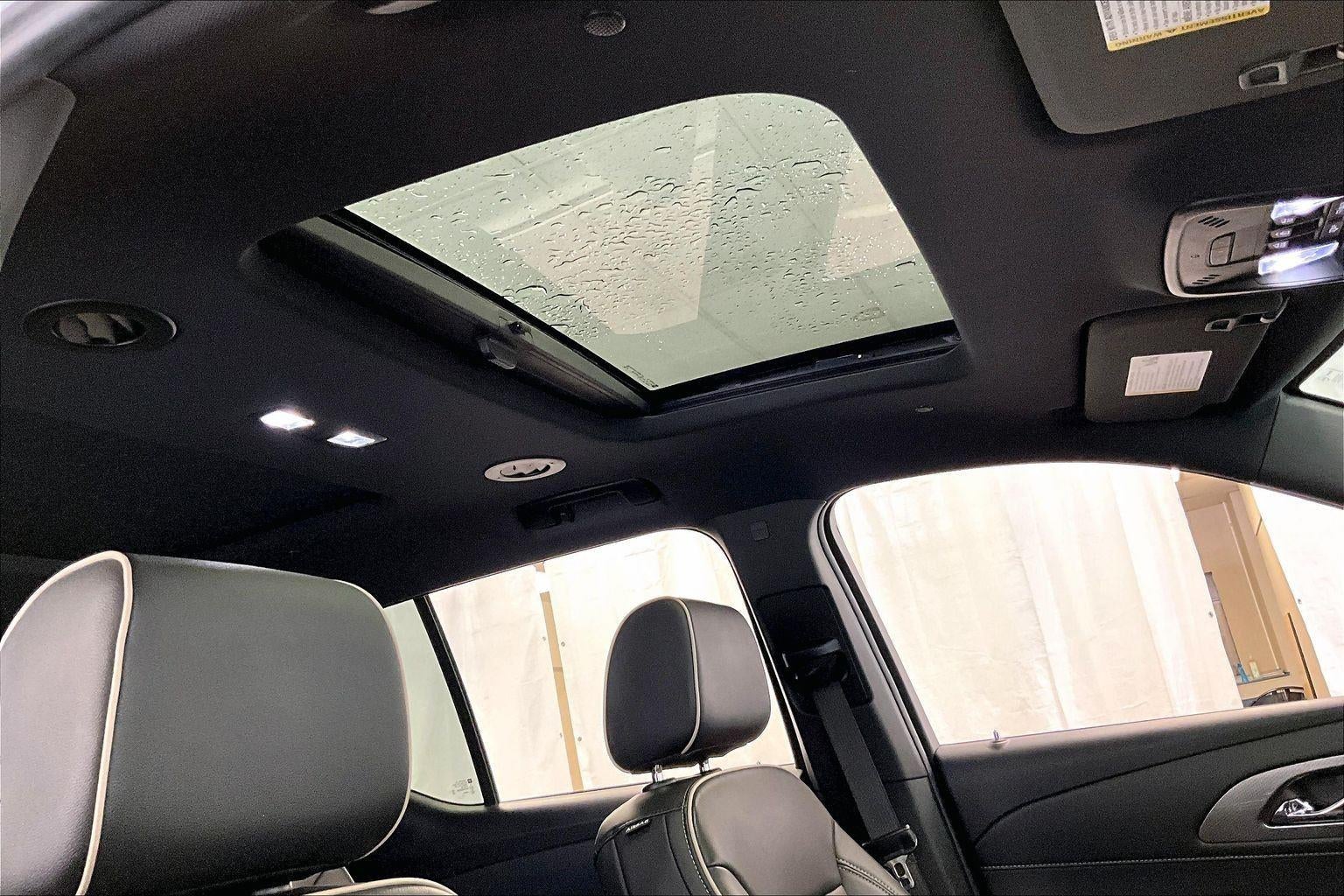 2022 Chevrolet Traverse Premier