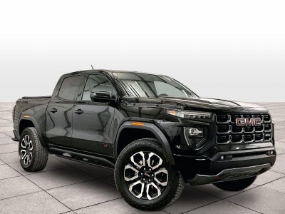 2025 GMC Canyon 4WD AT4
