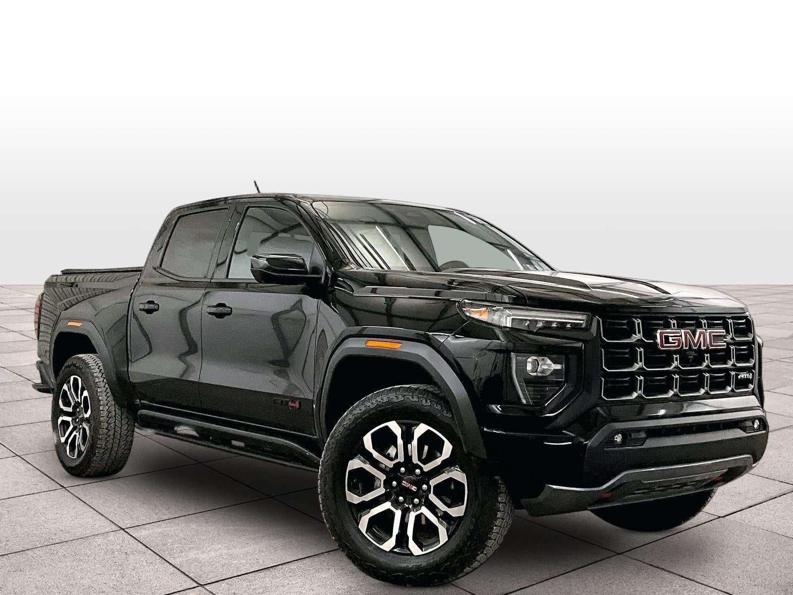 2025 GMC Canyon 4WD AT4