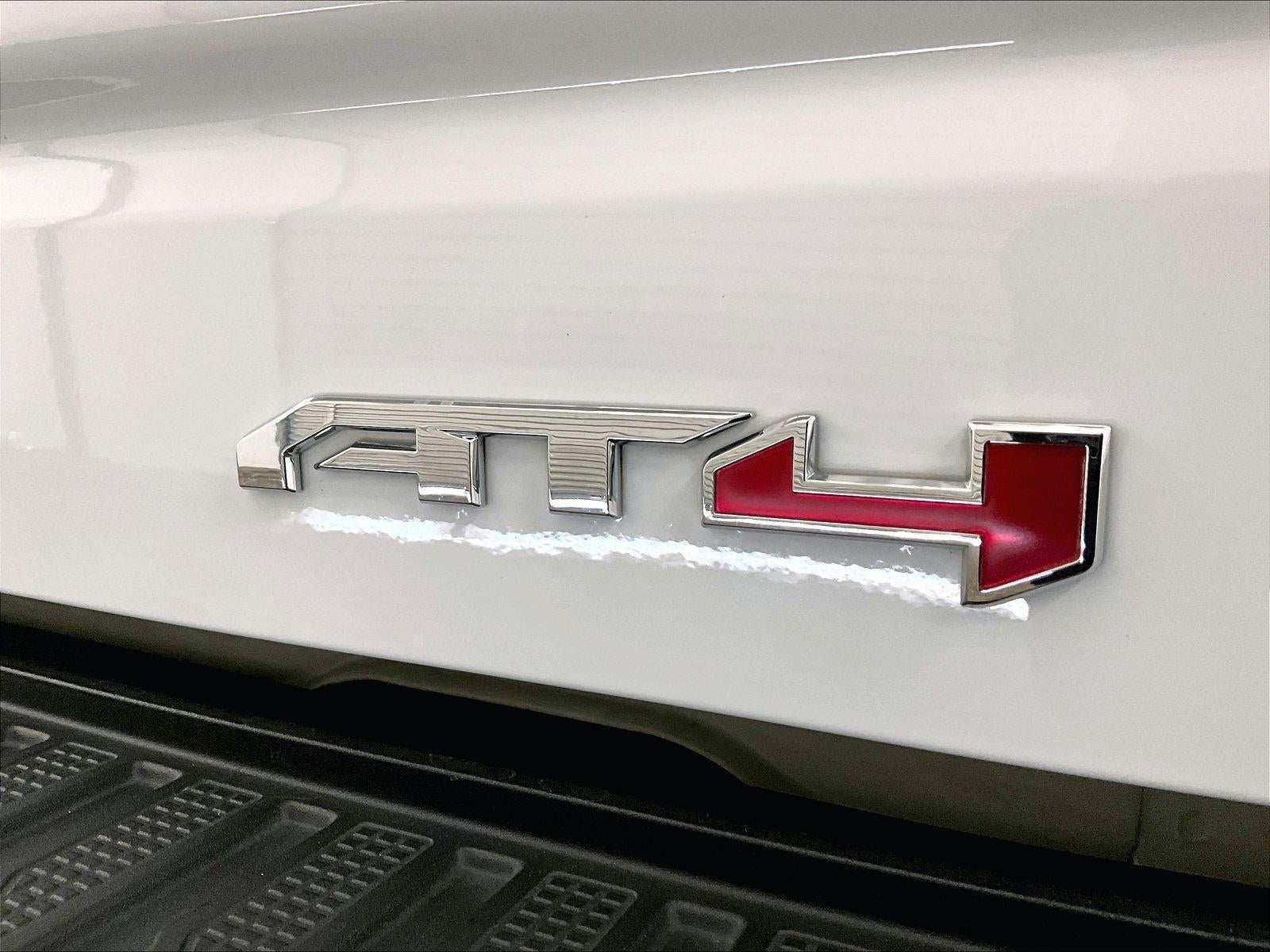 2022 GMC Sierra 1500 AT4