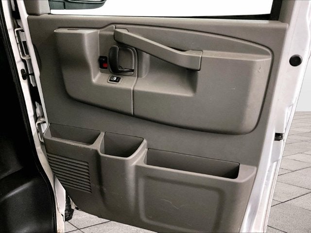 2017 GMC Savana 2500 Work Van