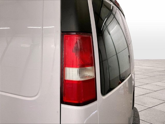 2017 GMC Savana 2500 Work Van