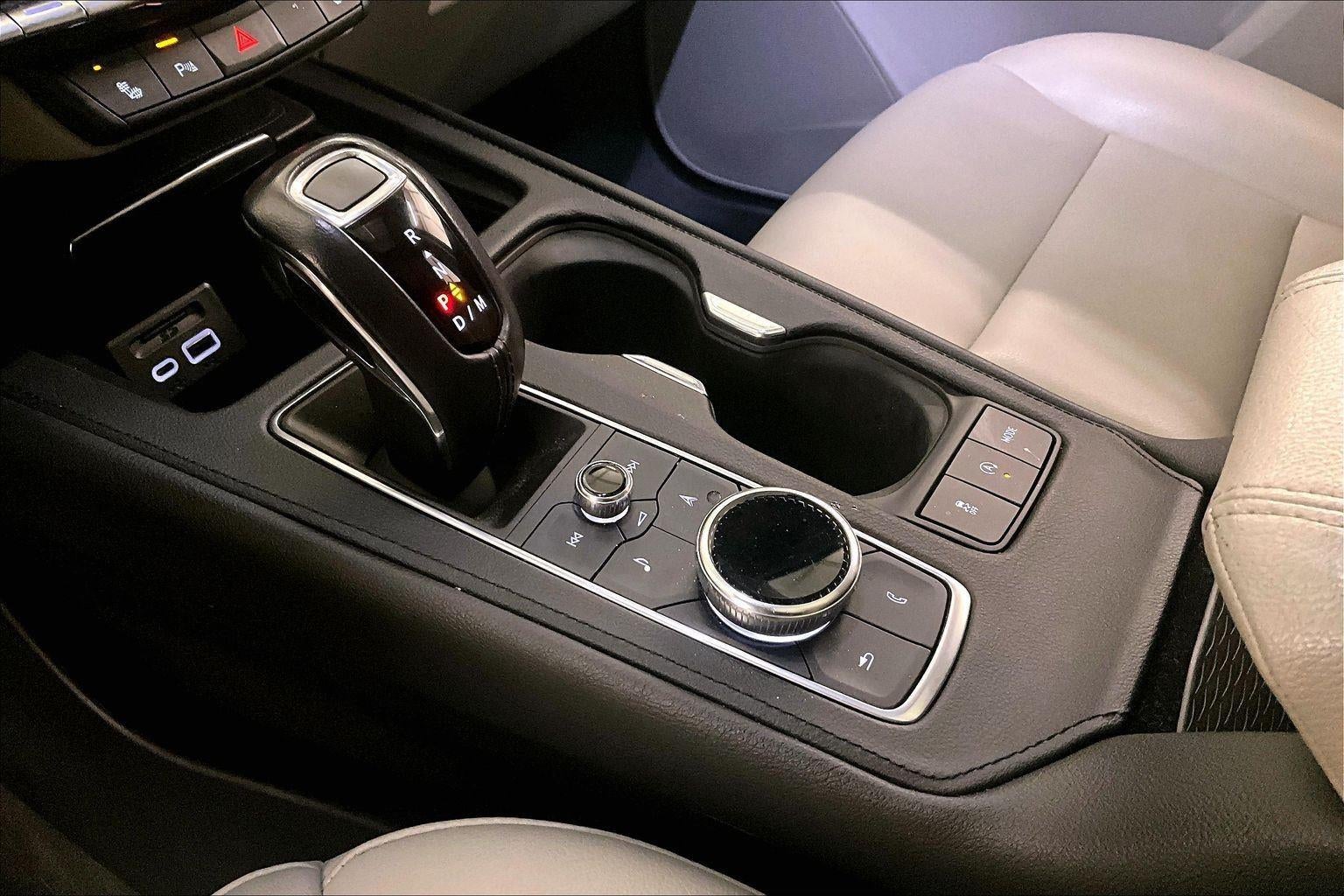 2019 Cadillac XT4 AWD Luxury