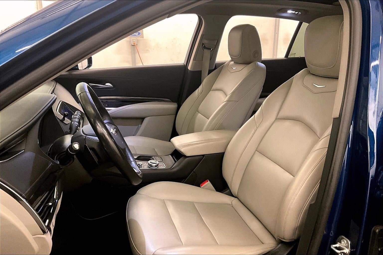 2019 Cadillac XT4 AWD Luxury