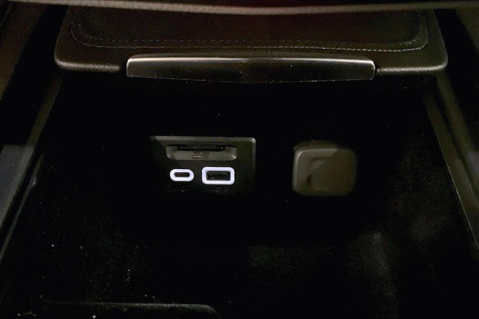 2019 Cadillac XT4 AWD Luxury