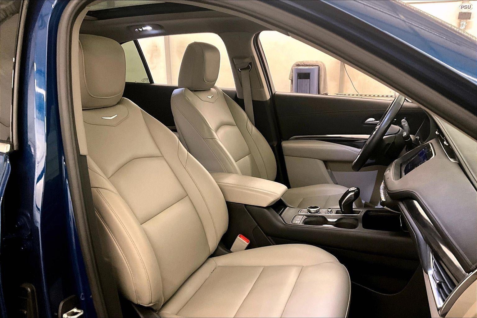 2019 Cadillac XT4 AWD Luxury