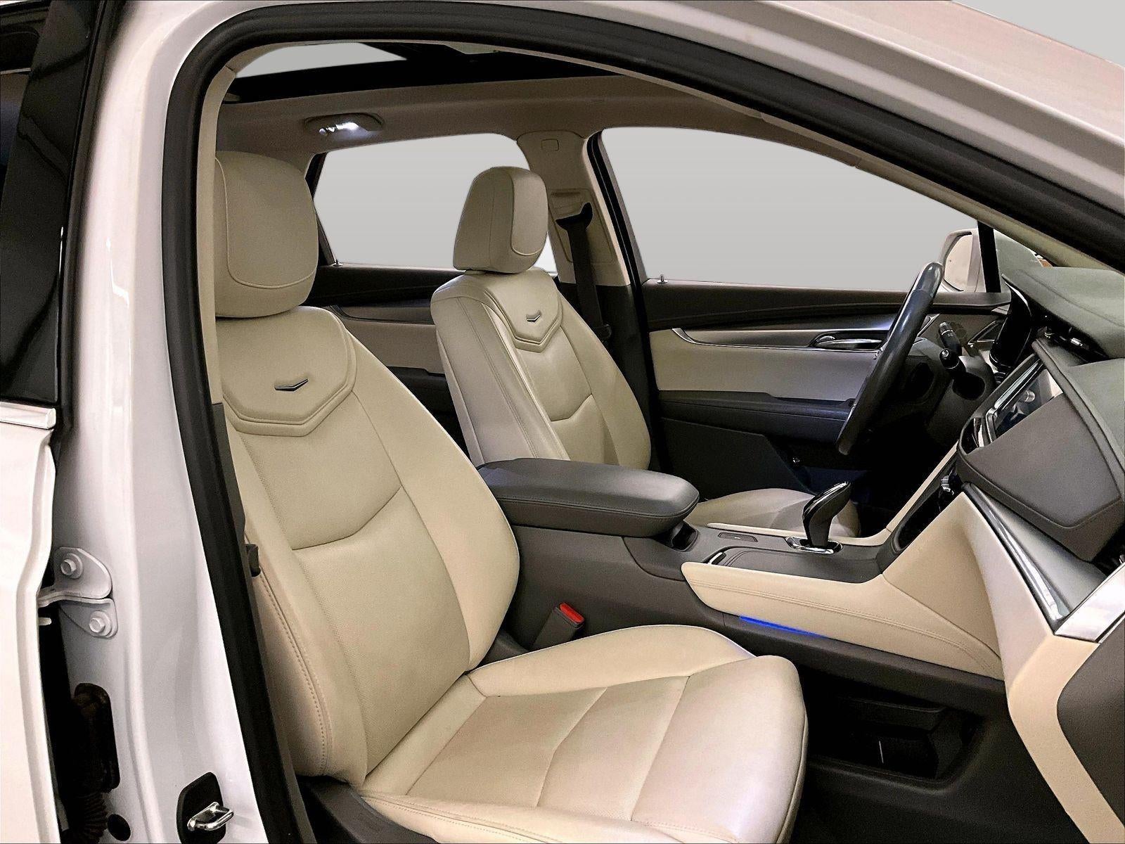 2019 Cadillac XT5 Luxury FWD