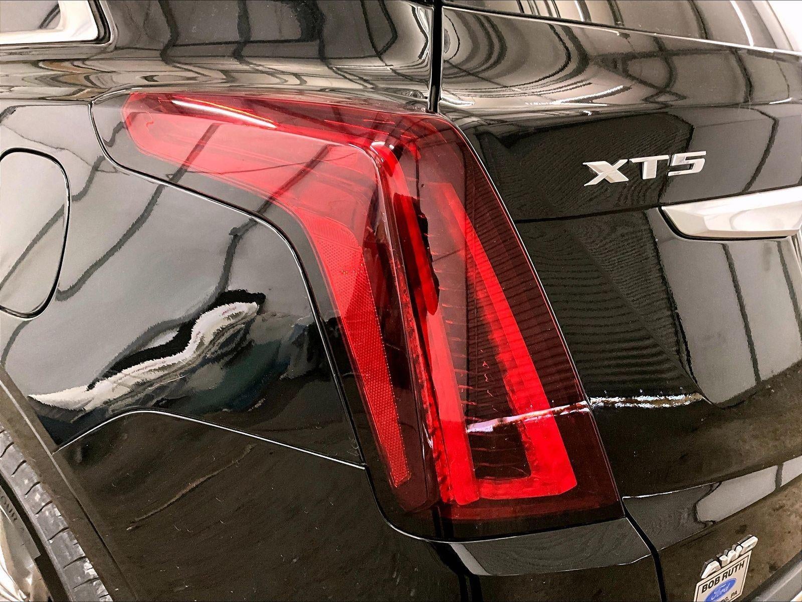 2021 Cadillac XT5 AWD Premium Luxury