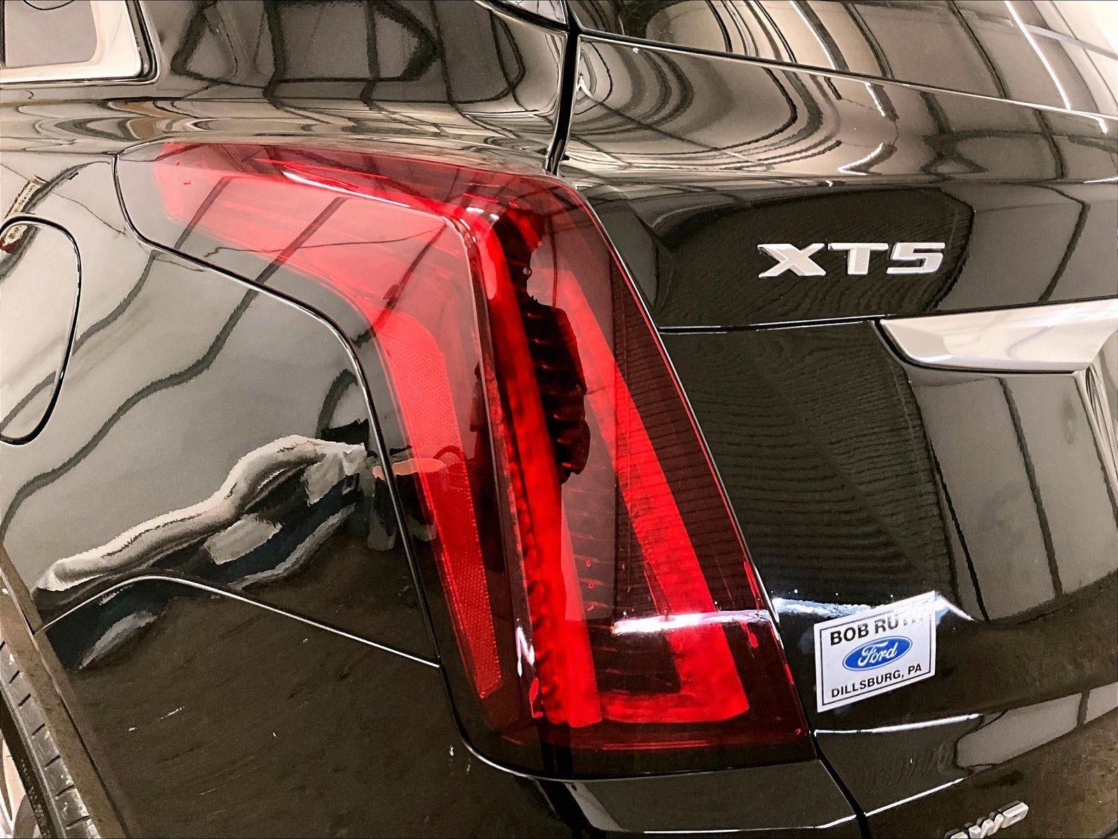 2023 Cadillac XT5 AWD Premium Luxury