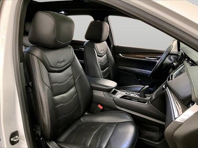 2020 Cadillac XT5 Premium Luxury