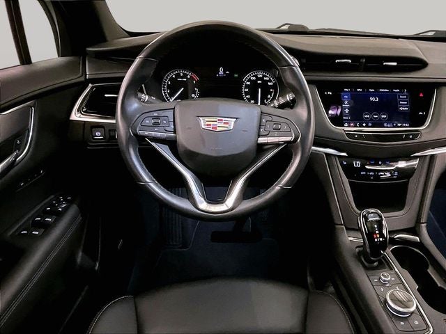 2023 Cadillac XT6 Luxury
