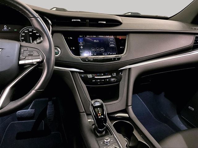 2023 Cadillac XT6 Luxury