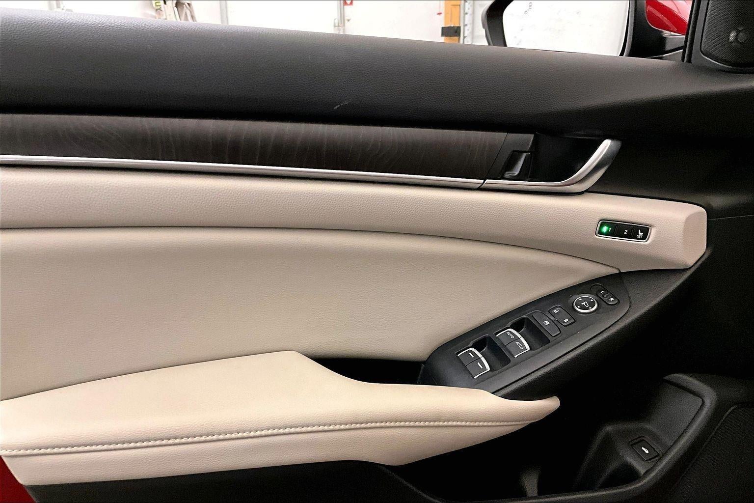 2018 Honda Accord Sedan EX-L Navi 1.5T