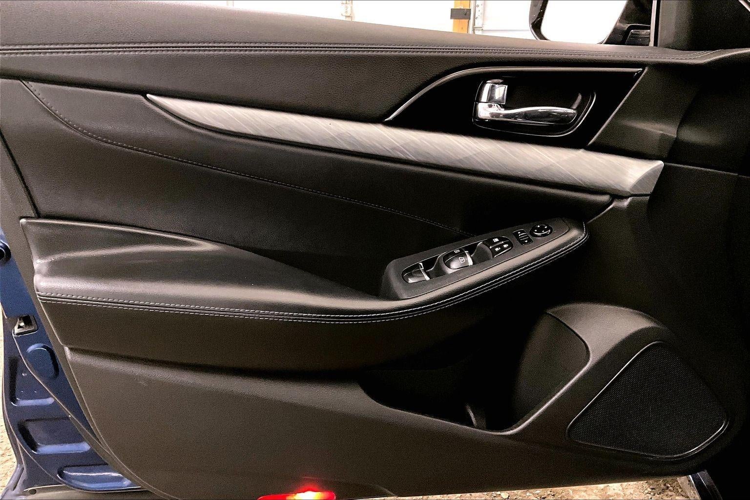 2017 Nissan Maxima S