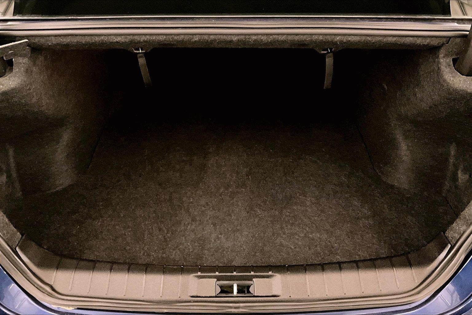 2017 Nissan Maxima S