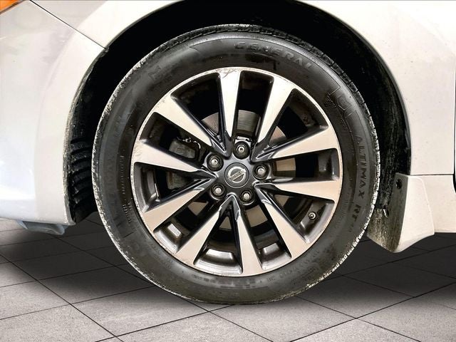 2017 Nissan Altima 2.5 SV