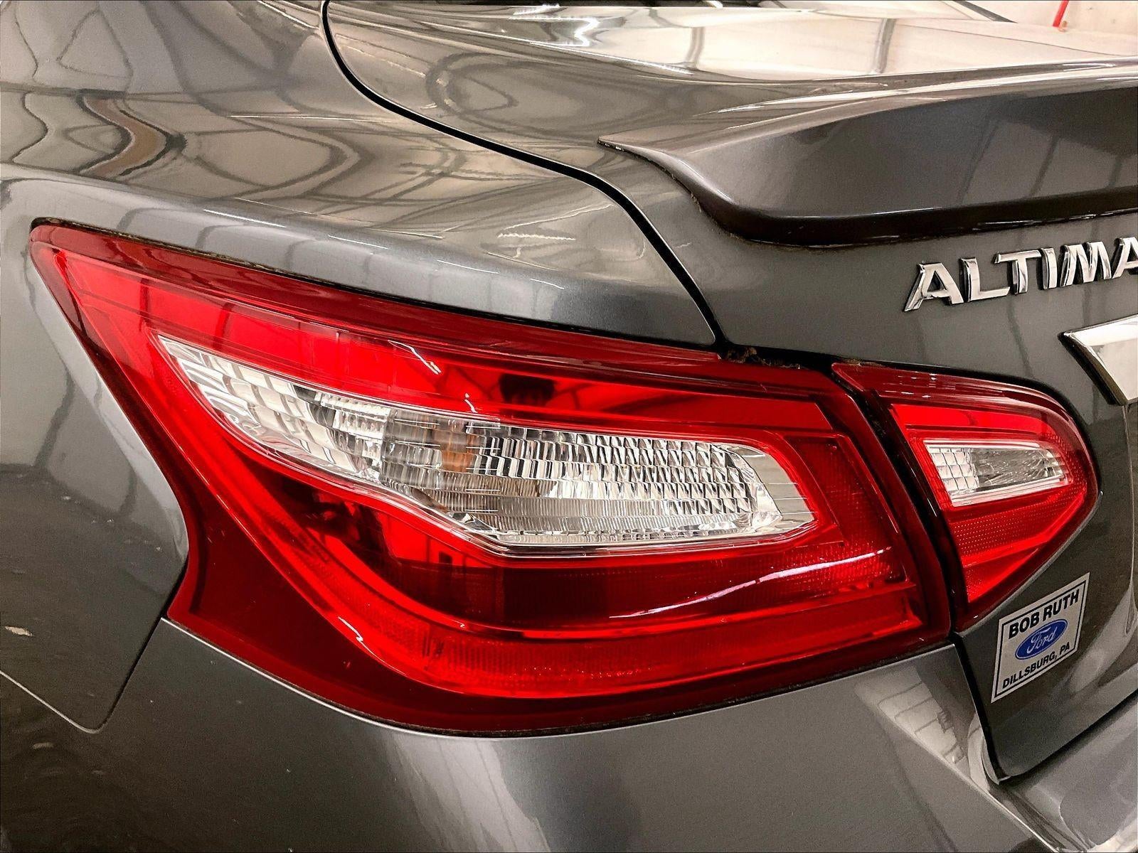 2016 Nissan Altima 2.5 SR